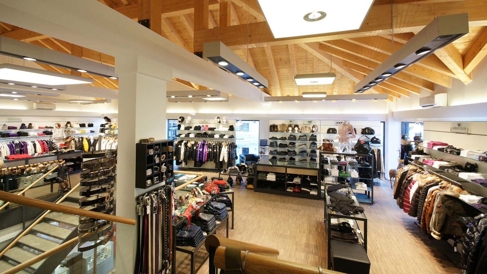 Samnaun: Shopping – ein Erlebnis Samnaun: Shopping – ein Erlebnis